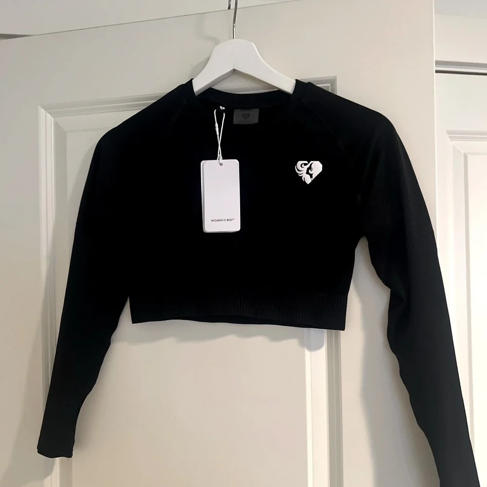 Women’s Best Athletic Crop Top Size Small - Picture 2 of 2